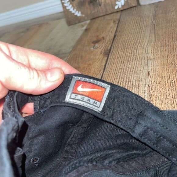 SAN ANTONIO SPURS 2003 NBA CHAMPIONS NIKE hat - Picture 8 of 8